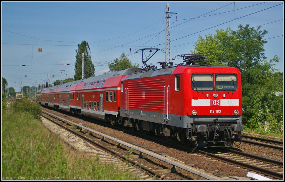DB Regio 112 183 mit dem RE3 Elsterwerda am 17.08.2013 in Berlin-Karow