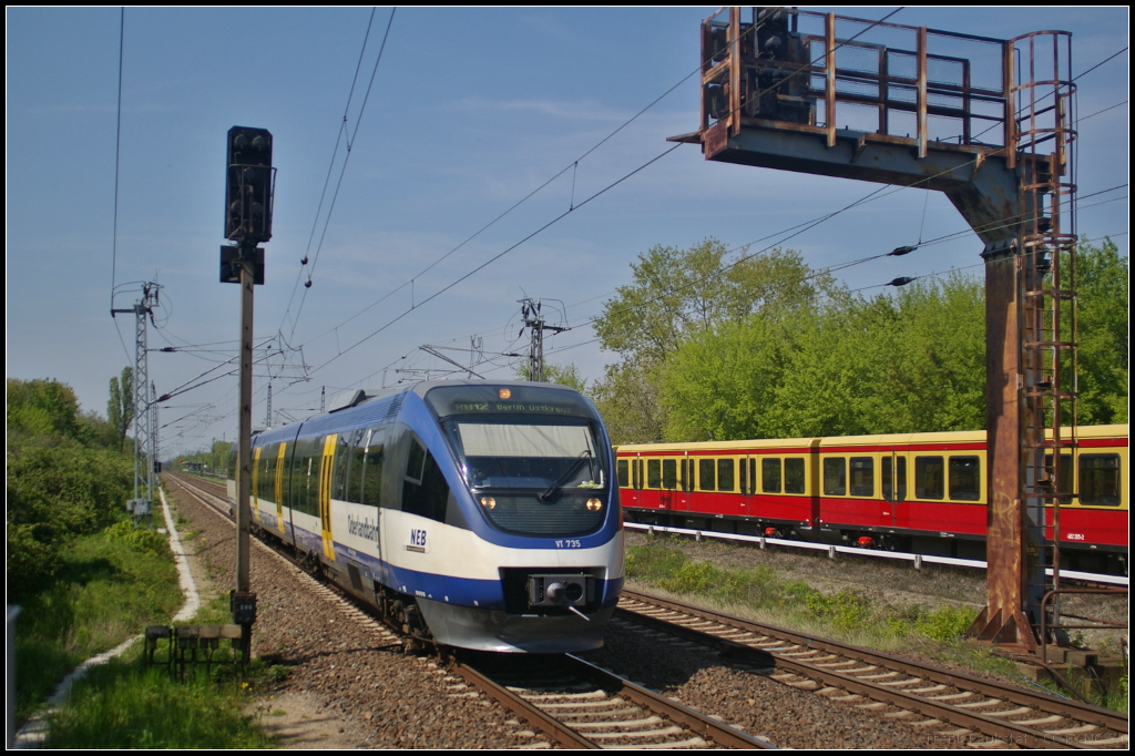 NEB VT 735 / 643 408-7 fuhr als RB12 Berlin Ostkreuz am 11.05.2017 in den Bahnhof Berlin-Hohenschönhausen ein.