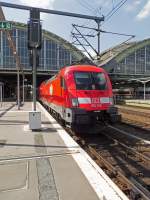 182 010 verlässt am 16.07.14 mit einem RE1 nach Frankfurt den Berliner Ostbahnhof.