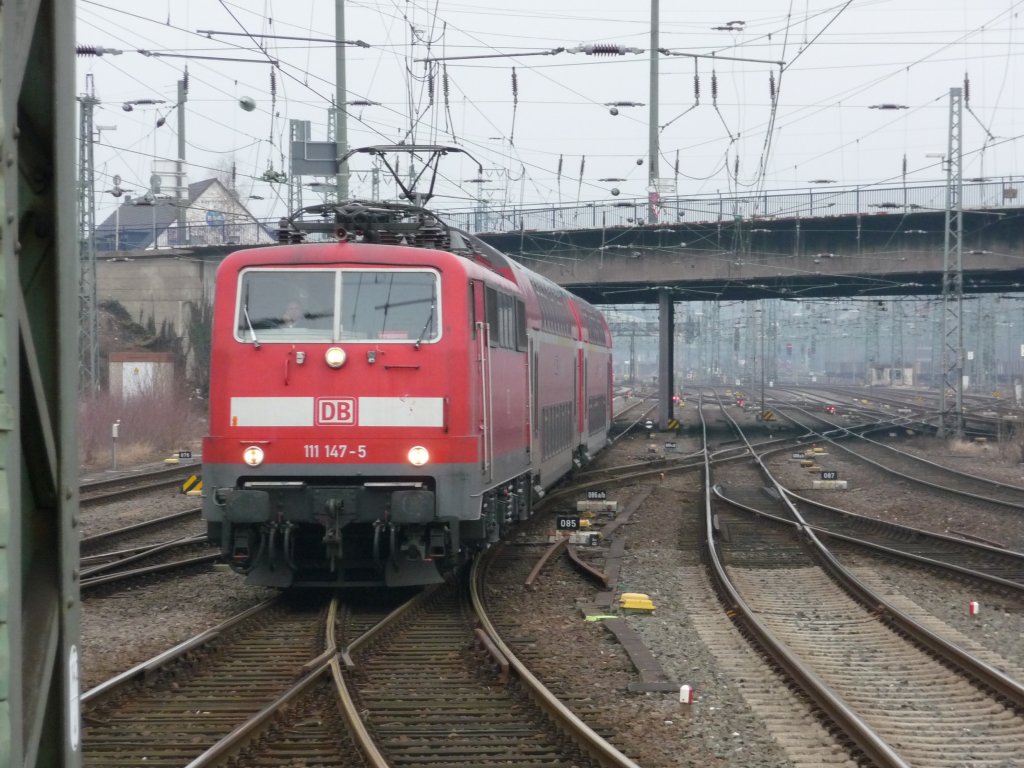 111 146 erreicht am 14.03.2010 Hagen Hauptbahnhof. RE4 -> Aachen Hauptbahnhof