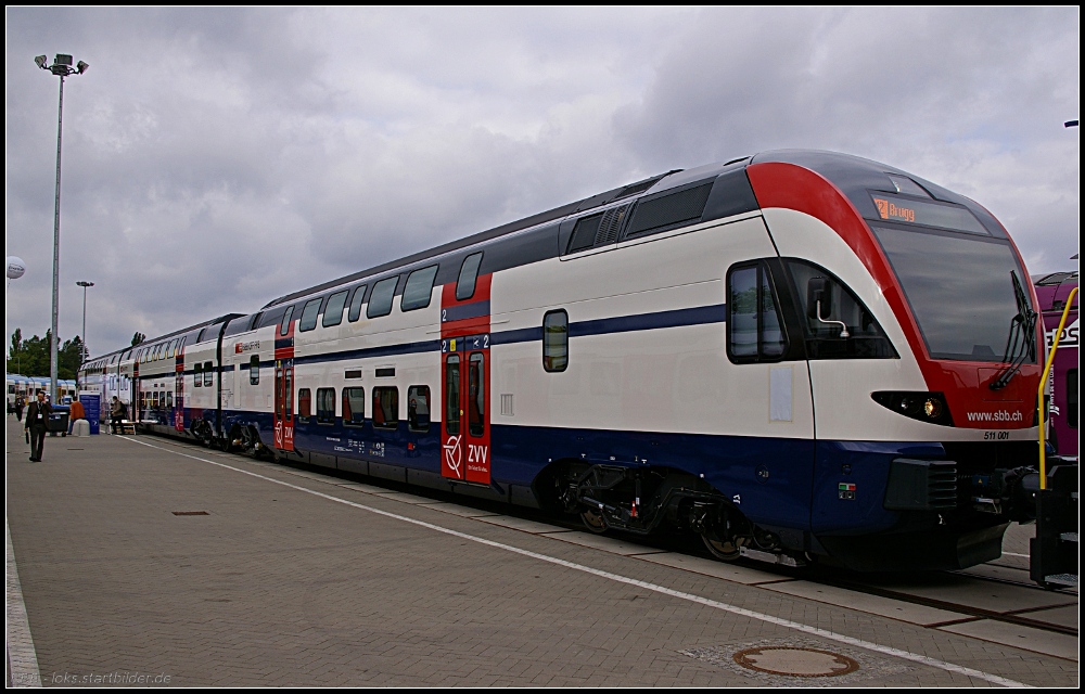 511 001-5 ist ein von Stadler gebauter Doppelstocktriebzug für die Schweiz (NVR-Nummer 94 85 0511 001-5 CH-SBB; INNOTRANS 2010 Berlin 21.09.2010)