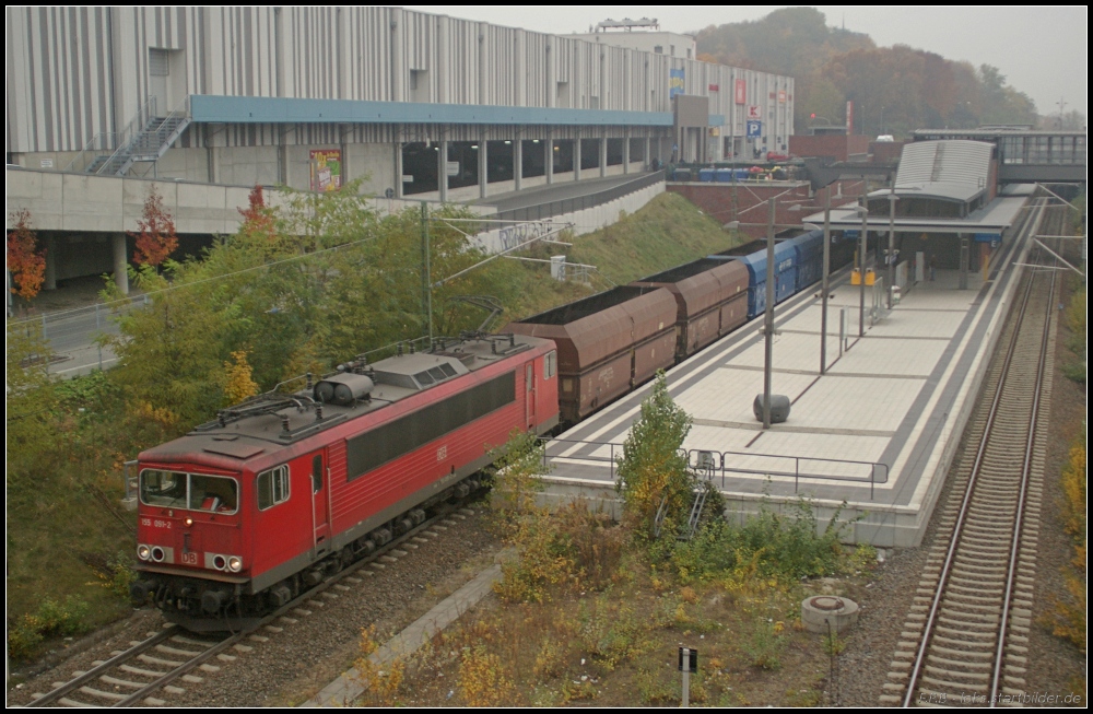 DB Schenker 155 091 mit Erzzug Richtung Wedding (gesehen Berlin Gesundbrunnen, Swinemünder Brücke 02.11.2010)