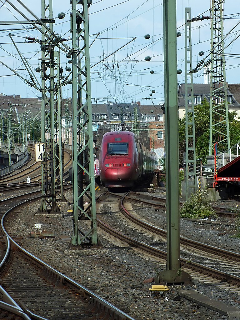 Nachschuss auf Thalys 4305 am 3.8.13 in D�sseldorf.