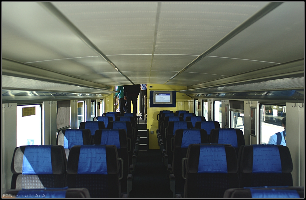 Unterdeck des DPZplus der S-Bahn Zrich auf der InnoTrans 2012 in Berlin