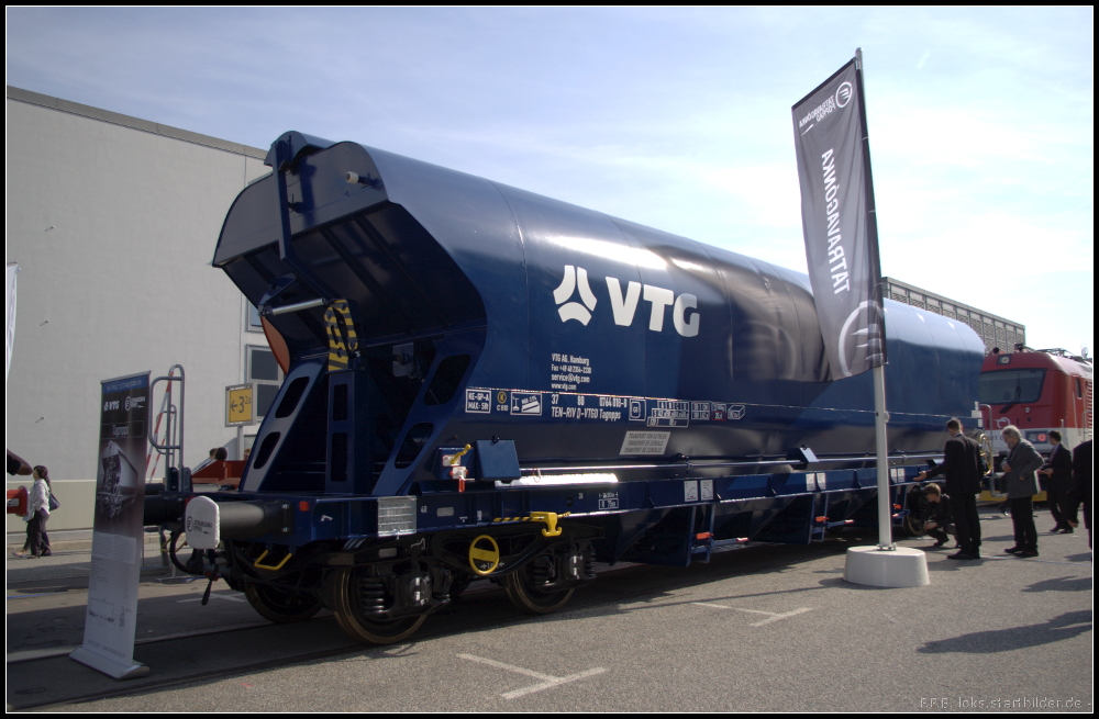 Waggon der Gattung Tagnpps fr den Transport von Getreide auf der InnoTrans 2012 in Berlin. Gebaut bei TATRAVAGONKA a.s., Poprad, Slovakei. Baujahr 2012, Nummer 018 (NVR-Nummer 37 TEN-RIV 80 D-VTGD 0764 018-8 Tagnpps)