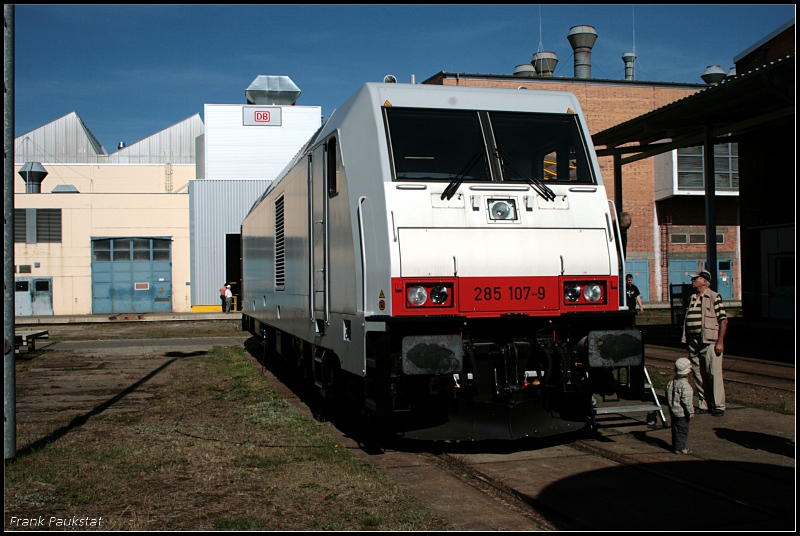 CBRail 285 107-9 abgestellt an der Drehscheibe (135 Jahre Werk Cottbus, Cottbus 19.09.2009)