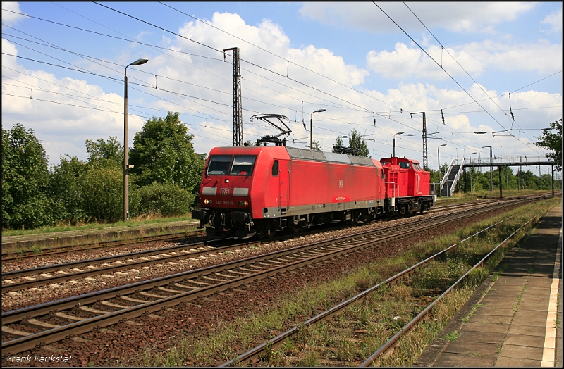 DB 145 080-8 (9180 6 145 080-8 D-DB) und kalt dahinter 298 322-9 (9880 3 298 332-9 D-DB) (Saarmund, 05.08.2009)