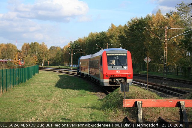 RAB 611 002 / 611 502-6 zu Gast in Brandenburg (Hennigsdorf, 23.10.2008).