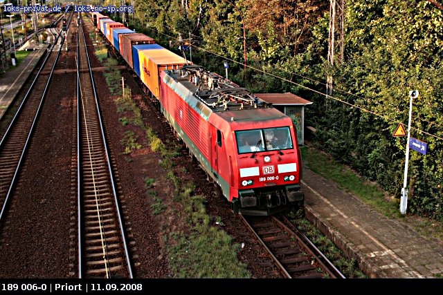 Railion 189 006-0 mit einem Containerzug von der Brcke fotografiert (Class 189-VB, gesichtet Priort 11.09.2008).