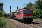 DB Schenker 155 251-2 mit gemischtem Güterzug Richtung Genshagener Kreuz (gesehen Nuthetal-Saarmund 16.06.2010)