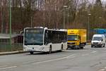 Ein Citaro eines Subunternehmers der HST ist am 18.02.2020 in Hagen-Kabel unterwegs.