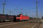 Am 10.03.2025 rollte die 185 123 solo durch den Bahnhof Saarmund in Richtung Osten.