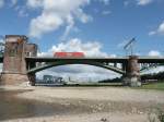 Eine solo fahrende 185.2 der DB am 06.08.2012 auf der K�lner S�dbr�cke.