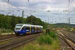 Im Bahnhof Brackwede zweigt die Nebenstrecke in Richtung Halle (Westfalen) und Osnabr�ck von der Hauptstrecke Hamm - Bielefeld ab.