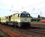 WLE 21 / 272 002 der Westfälische Landes-Eisenbahn (WLE) zieht den  Warsteiner -Zug durch Bebra (04.06.2007).