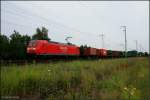 RAILION Logistics 145 062-6 mit Container-Zug bei trben und regnerischem Wetter unterwegs (DB Schenker Rail Deutschland AG, gesichtet Berlin Wuhlheide 18.07.2009 - Update: In Rostock-Seehafen zI; 03.08.2012 in Rostock-Seehafen z; 11.09.2012 wiD)