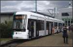 ViP 422 ist das zweite Serienfahrzeug vom Typ Stadler Variobahn bei der ViP in Potsdam (gesehen Tag der offenen Tür ViP-Betriebshof Potsdam 17.09.2011)